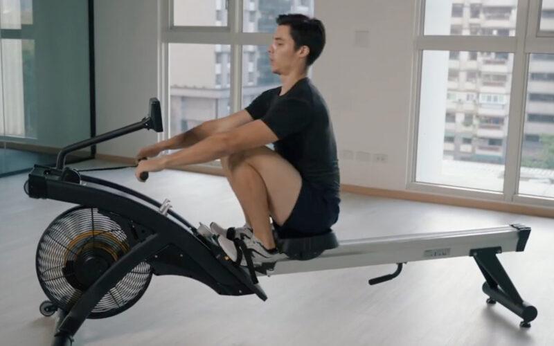 Hyperon Air Rower commercial grade for gyms functional training for hitt and Hyrox man training open 2